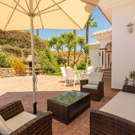 Villa Andalucia: Cerca De Todo, Intimidad Y Espacio نيرخا المظهر الخارجي الصورة