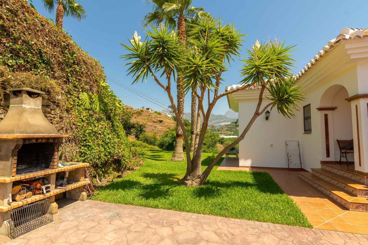 Villa Andalucia: Cerca De Todo, Intimidad Y Espacio نيرخا المظهر الخارجي الصورة