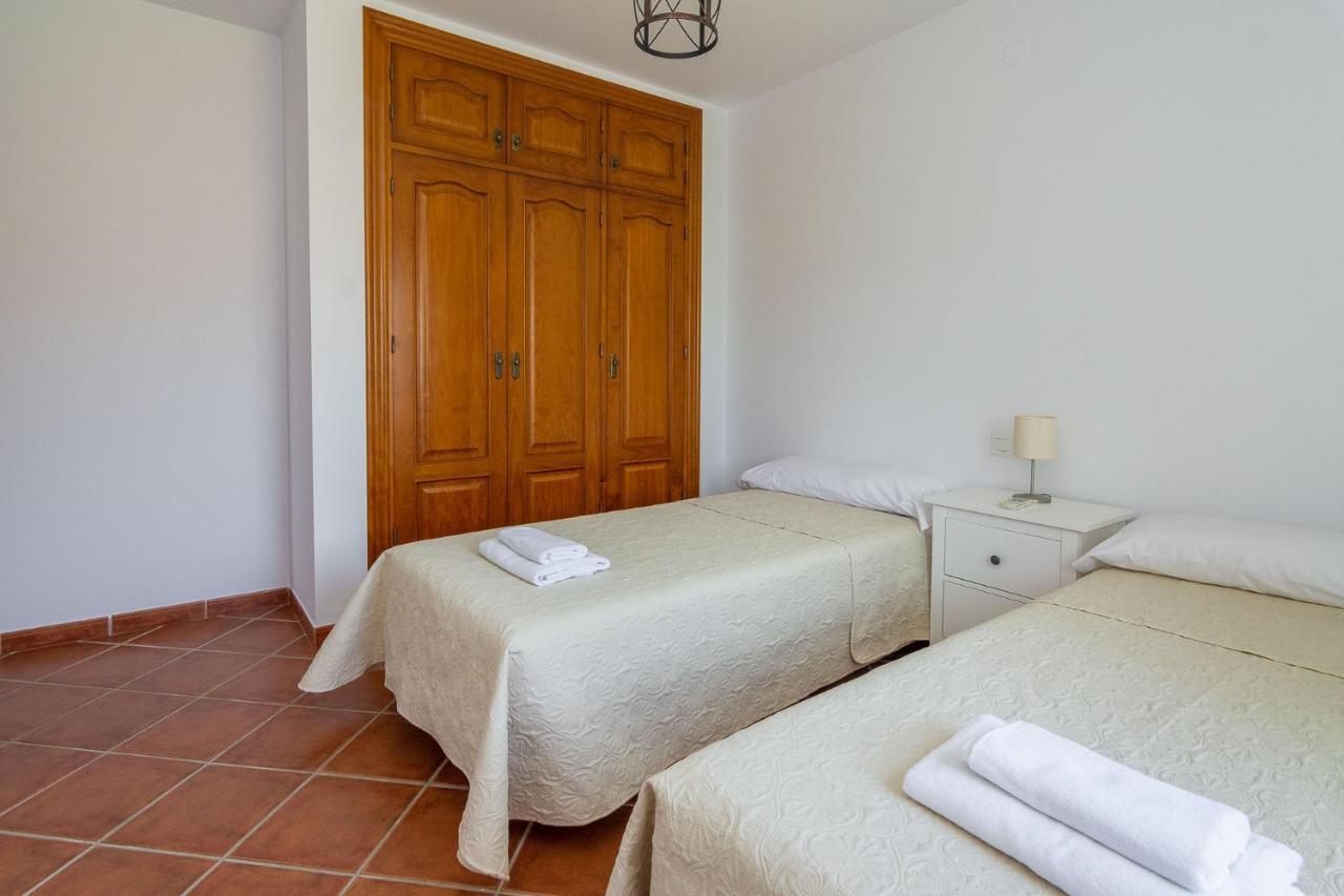 Villa Andalucia: Cerca De Todo, Intimidad Y Espacio نيرخا المظهر الخارجي الصورة