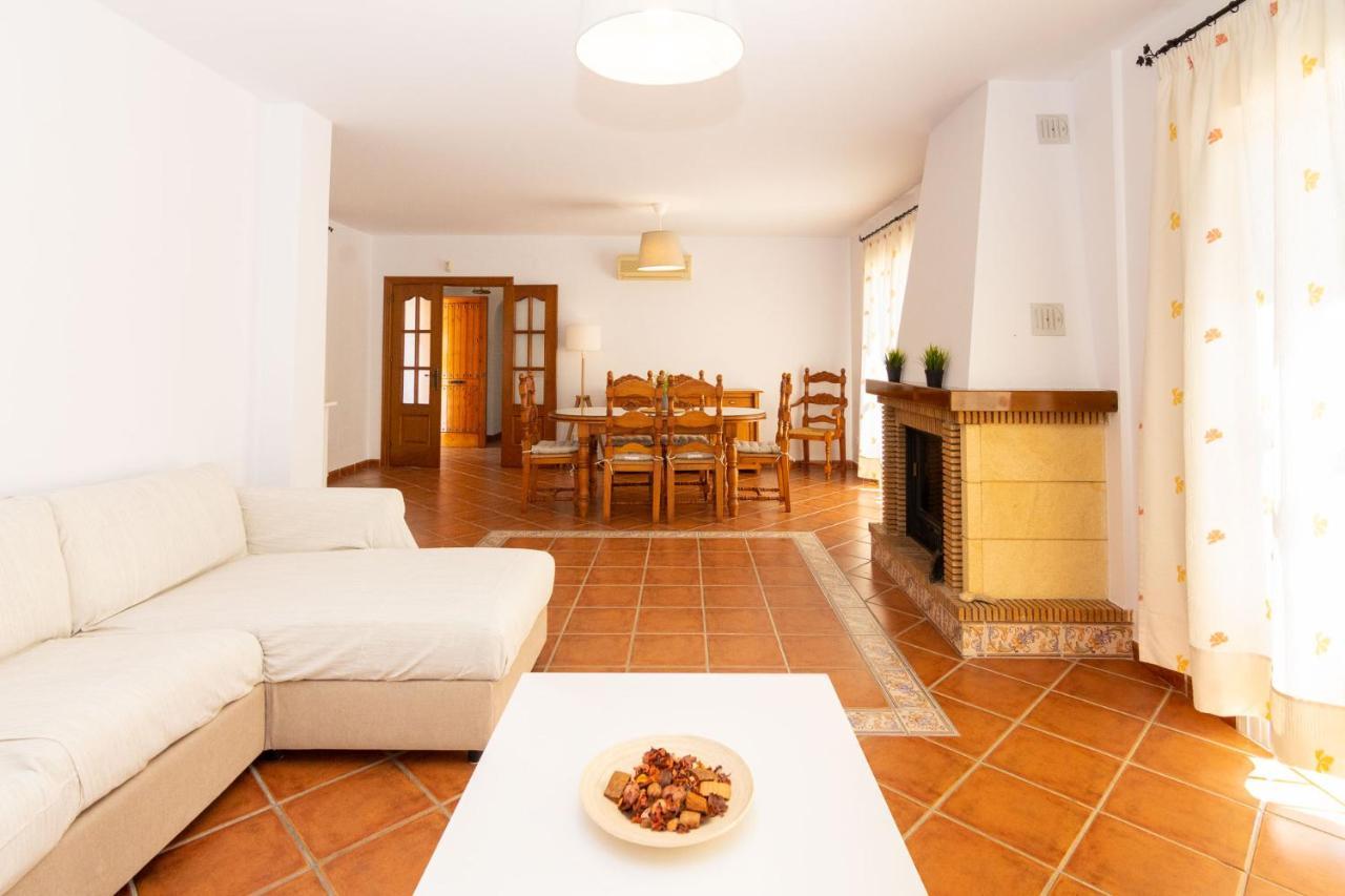 Villa Andalucia: Cerca De Todo, Intimidad Y Espacio نيرخا المظهر الخارجي الصورة