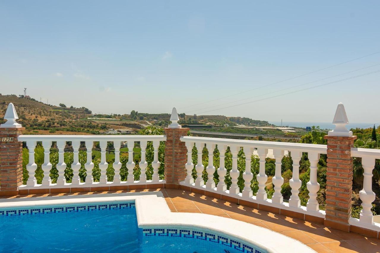 Villa Andalucia: Cerca De Todo, Intimidad Y Espacio نيرخا المظهر الخارجي الصورة